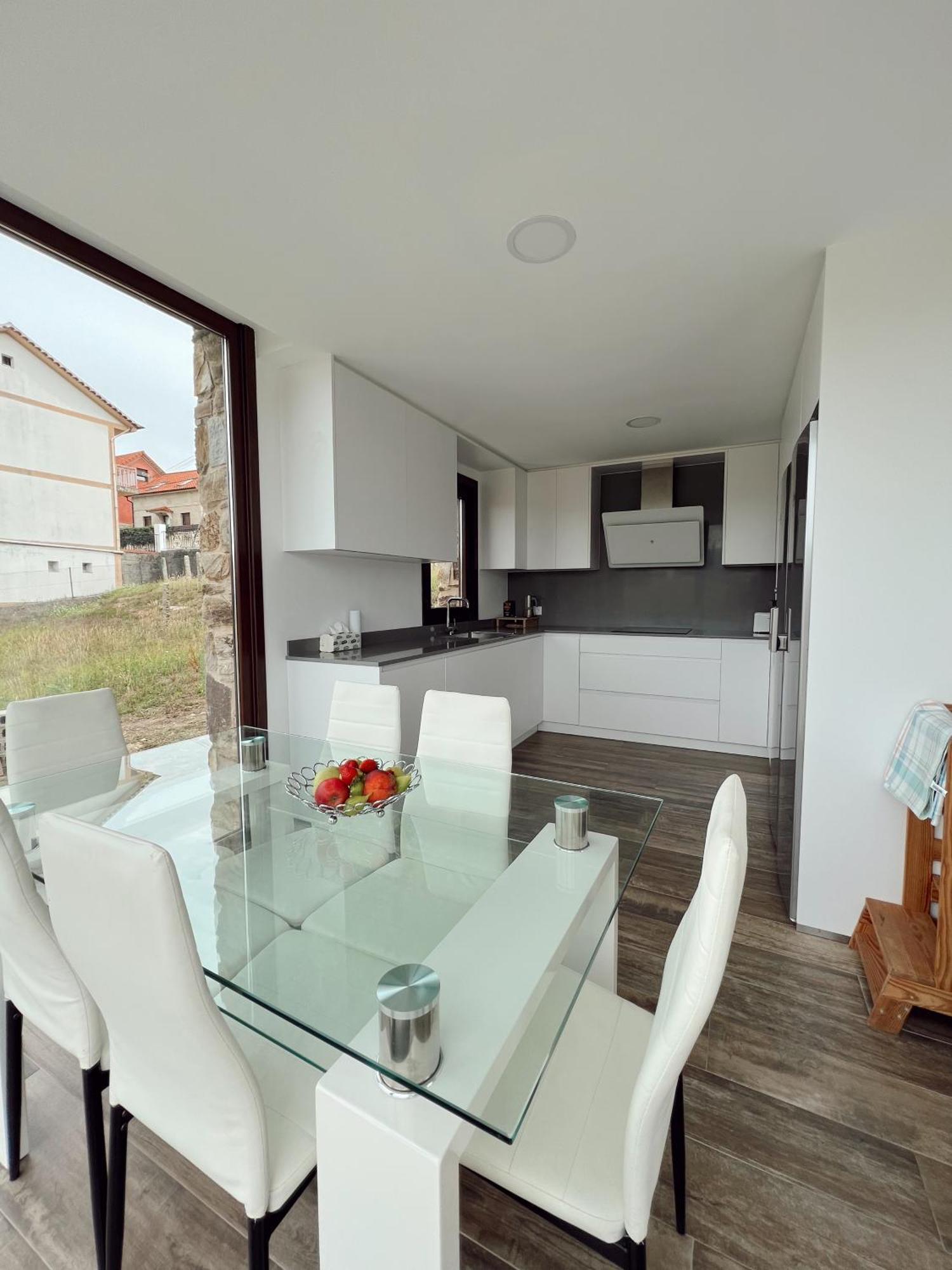 Cesantes Village E Holiday home *